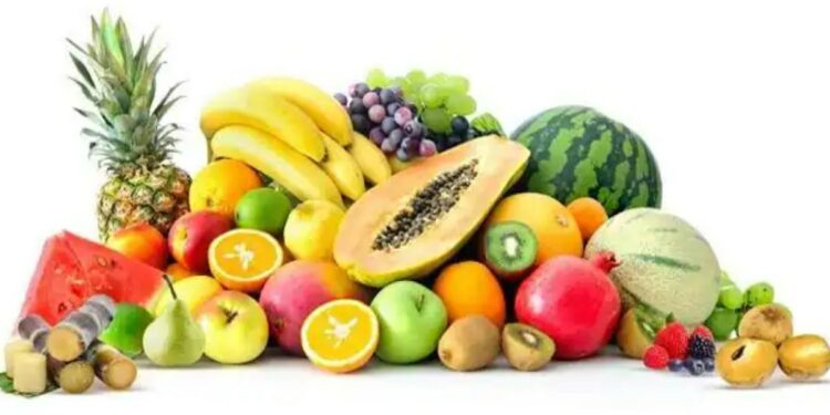 रिकाम्या पोटी हे फळ खाऊ नका..! फायद्याऐवजी होतील नुकसान..