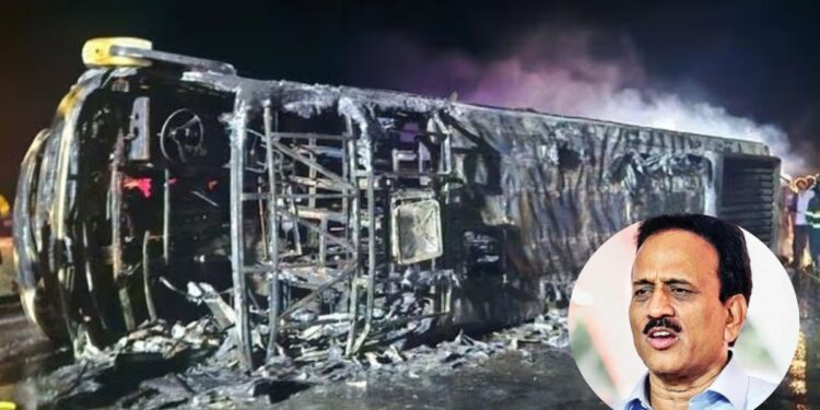 ..म्हणून अपघात झाला असावा ; बस अपघाताबाबत गिरीश महाजनांना शंका, काय म्हणाले पहा..