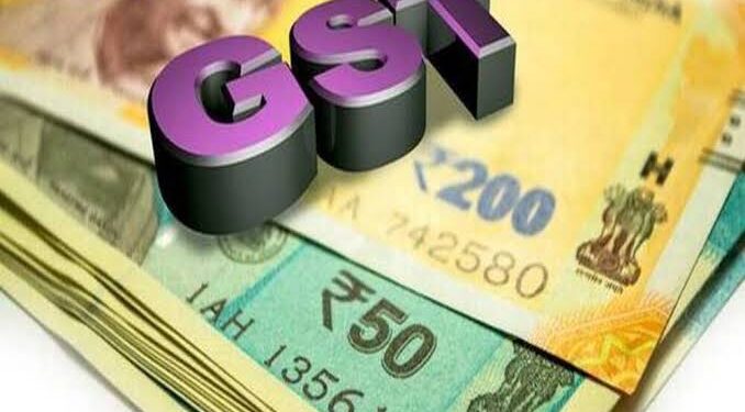 जळगाव : ११९ कोटींची बनावट बिले विक्री प्रकरण ; २६ कोटीचा जीएसटी कर चुकवणाऱ्या एकास अटक ; वस्तू व सेवा कर विभागाच्या विशेष मोहिमेत कारवाई