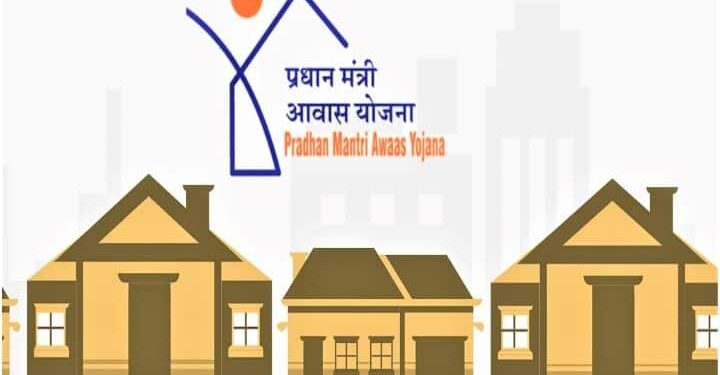 प्रधानमंत्री आवास योजनेच्या प्रकल्पांना गती देण्याबाबत निर्देश