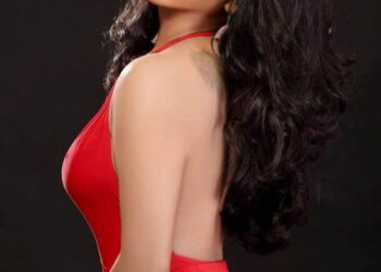 माझ्या नवऱ्याने माझे न्यूड व्हिडीओ ५०-५० लाखाला वीकले ; अभिनेत्रीच्या आरोपाने खळबळ