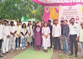 स्वराज्य जननी प्रतिष्ठान तर्फे नशिराबाद येथे महाआरोग्य शिबीर संपन्न