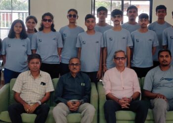 जळगाव जिल्हा बॅडमिंटन असोसिएशनचा संघ ठाणेला होणाऱ्या महाराष्ट्र राज्य ज्युनिअर आंतर जिल्हा चषक 2023 साठी रवाना