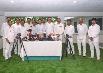 जैन इरिगेशनमध्ये जागतिक छायाचित्र दिवस साजरा