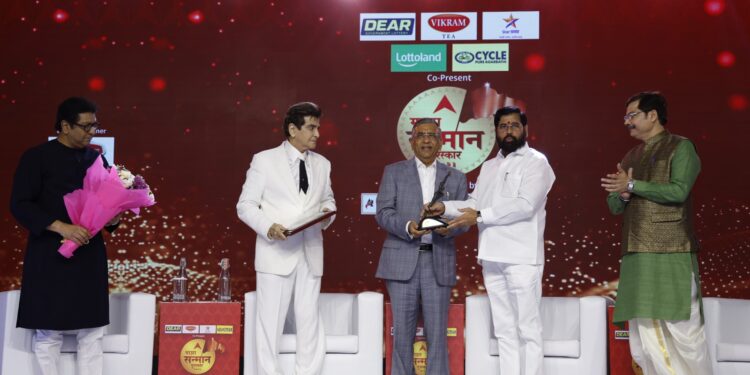 उद्योगक्षेत्रातील अतुलनीय कामगिरीबद्दल अशोक जैन यांचा एबीपी माझाच्या ‘माझा सन्मान’ पुरस्काराने गौरव