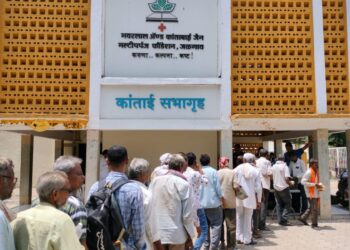 स्नेहाची शिदोरी २४ लाखाहुन अधिक वाटप ; भवरलाल अँड कांताबाई जैन फौंडेशनचा स्तुत्य उपक्रम