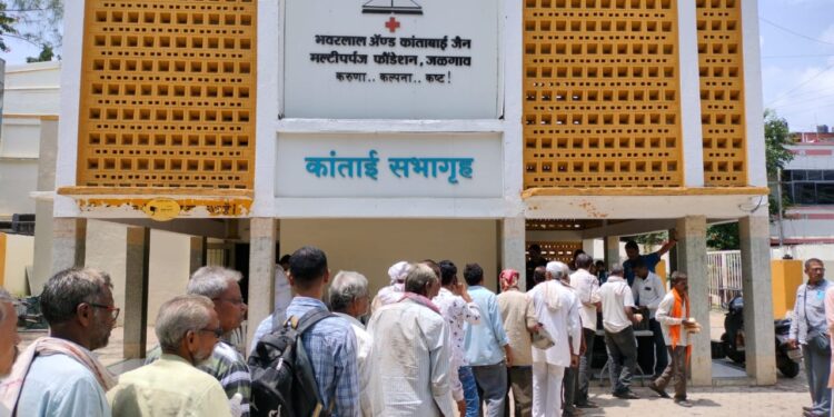 स्नेहाची शिदोरी २४ लाखाहुन अधिक वाटप ; भवरलाल अँड कांताबाई जैन फौंडेशनचा स्तुत्य उपक्रम