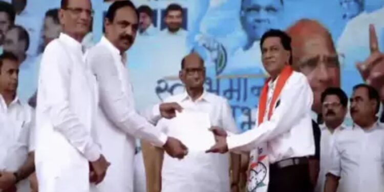 जळगावात भाजपला धक्का ; शरद पवारांच्या उपस्थितीत ‘या’ माजी आमदाराचा राष्ट्रवादीत प्रवेश