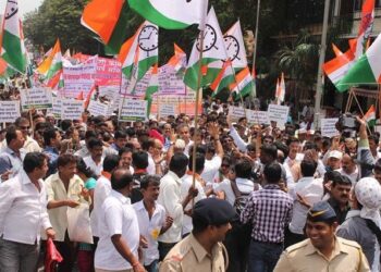 राष्ट्रवादीचा आज ‘आक्रोश’ मोर्चा ;  शेतकरी ३०० ट्रॅक्टर आणणार असल्याची माहिती