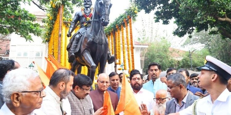 छत्रपती शिवाजी महाराजांचा पुतळा सैनिकांना प्रेरित करेल