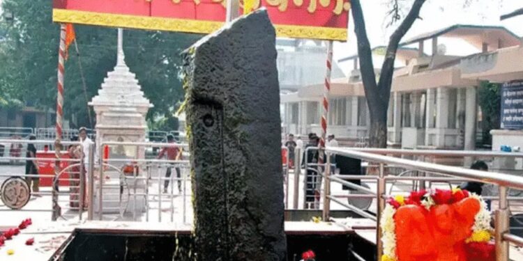 शनिशिंगणापूरमधील शनैश्वर देवस्थान संस्थेची उच्चस्तरीय चौकशी करणार- उपमुख्यमंत्री देवेंद्र फडणवीस