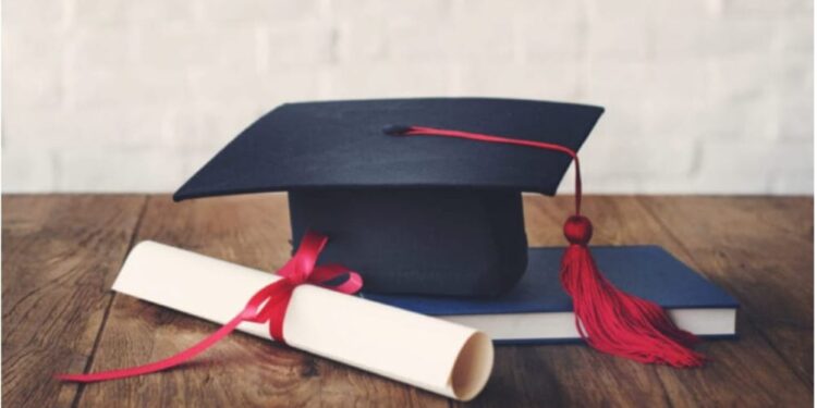 विद्यार्थ्यांनो सावधान! ; विदेशी विद्यापीठांशी संलग्न असलेल्या ‘त्या’ अभ्यासक्रमांच्या पदव्या वैध नाही