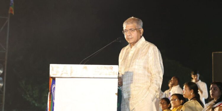 नाहीतर नरेंद्र मोदी तुमच्या बोकांडी बसल्याशिवाय राहणार नाही- ॲड. प्रकाश आंबेडकर