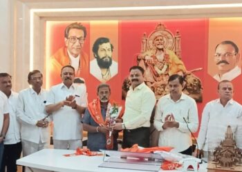 माजी उपनगराध्यक्षासह युवासेना उपजिल्हाप्रमुखाची शिवसेनेत घरवापसी