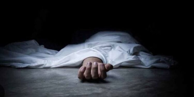 धक्कादायक! सेल्फीच्या मोहाने गेला बळी; २० दिवसांपूर्वीच झाले होते लग्न