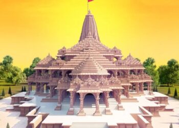 राम मंदिरात बसवले जाणार सुवर्णजडित दरवाजे; महाराष्ट्रातील लाकूड, आणि तामिळनाडूचे कारागीर देत आहेत आकार