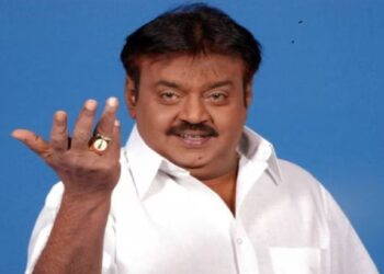 साऊथ फिल्म इंडस्ट्रीला मोठा धक्का;  प्रसिद्ध अभिनेते विजयकांत यांचे कोरोनामुळे निधन