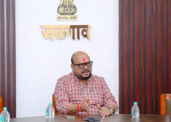 राष्ट्रीय महामार्ग प्राधिकरण व रेल्वे प्रकल्पांचा आढावा बैठक संपन्न