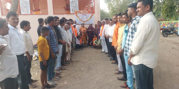 पाचोरा तालुक्यातील विविध गावांमध्ये शिवसेना (उबाठा) शाखांचे शुभारंभ