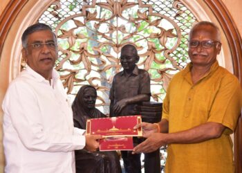 जैन इरिगेशन सिस्टिम लि. चे अध्यक्ष अशोक जैन यांना अयोध्येतील रामलला प्राणप्रतिष्ठा सभारंभाचे निमंत्रण