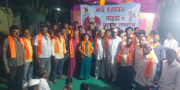 शिवसेना-उबाठामध्ये ‘इनकमींग’ : शेकडो तरूणांचा पक्षात प्रवेश