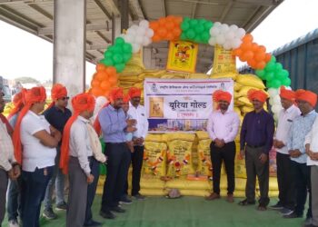स्वर्णनगरी जळगावात -आरसीएफ – युरिया गोल्डची भारतातील पहिल्या रॅकचे जल्लोषपूर्ण स्वागत