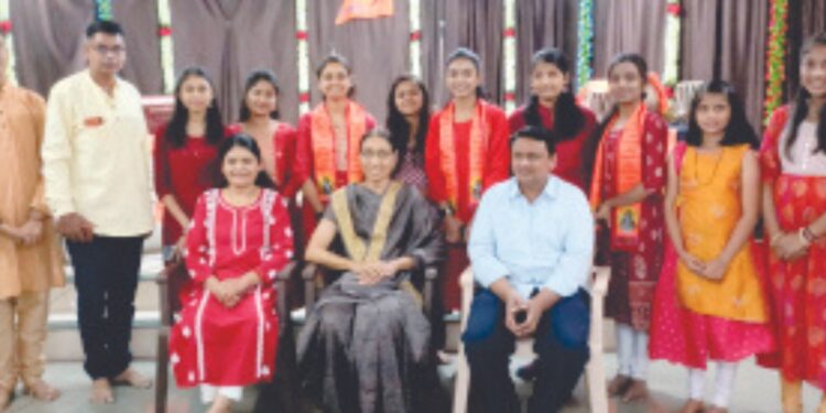 गोदावरी संगीत महाविद्यालयात राम भक्ती गीतांचा ‘भक्तिमय’