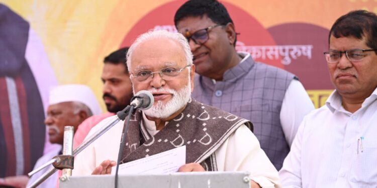 छगन भुजबळांचा मंत्रीपदाचा राजीनामा ; मुख्यमंत्री, उपमुख्यमंत्री यांनी सांगितले वाच्यता नको, भुजबळांचा मोठा गौप्यस्फोट