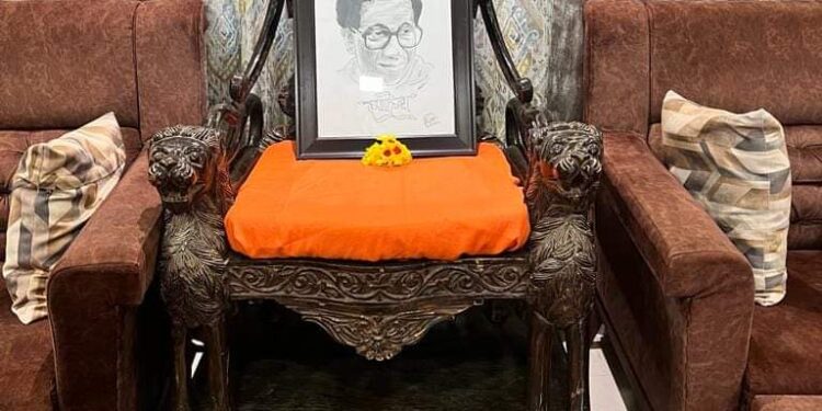 ACB कडून हिंदुहृदयसम्राट बाळासाहेब ठाकरेंच्या आसनाची किंमत फक्त दहा हजार ठरवली ; आ. राजन साळवी संतापले, काय आहे नेमकं प्रकरण वाचा…