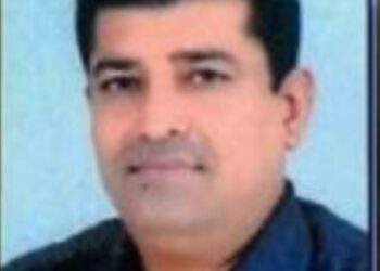 भाजपा माजी नगरसेवकांवर गोळीबार ; चाळीसगाव हादरलं