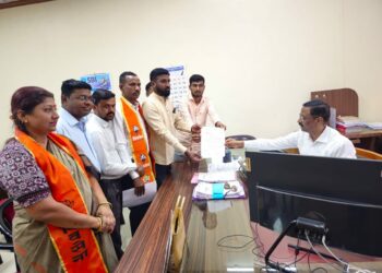 महासंस्कृती महोत्सवात ‘महाराष्ट्र गीत’ वाजवले नाही ; उबाठा शिवसेना आंदोलनाच्या पवित्र्यात