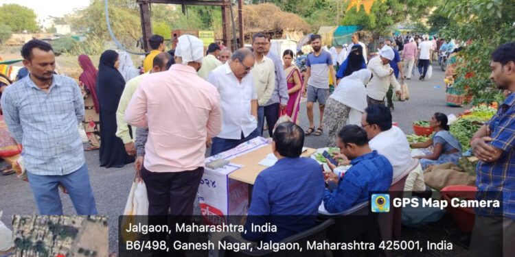 आता जळगाव जिल्ह्यातील प्रत्येक आठवडी बाजारात मतदार