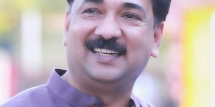 मुहूर्त ठरला ! भाजपाचे विद्यमान खासदार, माजी आमदार यांच्यासह अनेक बड्या नेत्यांचा(उबाठा)शिवसेनेत उद्या पक्ष प्रवेश