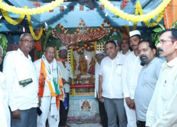 श्रीराम पाटील यांचे मतदारांतर्फे उस्फुर्तपणे ठिकठिकाणी जल्लोषात स्वागत