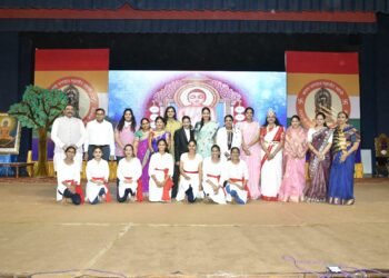 भगवान महावीर जयंतीच्या औचित्याने ‘लुक एन लर्न’ च्या चिमुकल्यांचे उत्कृष्ट सादरीकरण