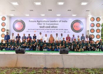 भविष्यात शेतीला उत्तम भवितव्य: विद्यार्थ्यांनी शेती क्षेत्रात यावे – अशोक जैन