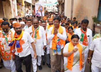 परिवर्तनाच्या नांदित सहभागी व्हा; माजी पालकमंत्री डॉ. सतीश पाटील यांचे मतदारांना आवाहन