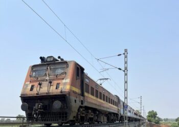 ३१ मे शुक्रवार ते २ जून दरम्यान CSMT रेल्वे स्थानकात ३६ तासाचा मेघा ब्लॉक ; ६९ ट्रेन रद्द, संपूर्ण यादी पहा