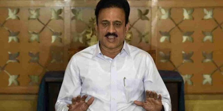 त्या बातम्यांमध्ये कुठलंही तथ्य नाही – मंत्री गिरीश महाजन