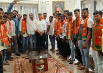 अमोल शिंदे यांचे नेतृत्वाखाली त्र्यंबक नगर मधील युवा ब्रिगेड चा भारतीय जनता पार्टी प्रवेश