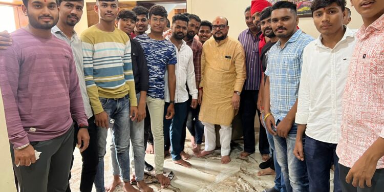 भोकर येथे 105 रुग्णांची मोफत नेत्र तपासणी ; 34 रुग्ण ऑपरेशनसाठी पनवेलला रवाना !