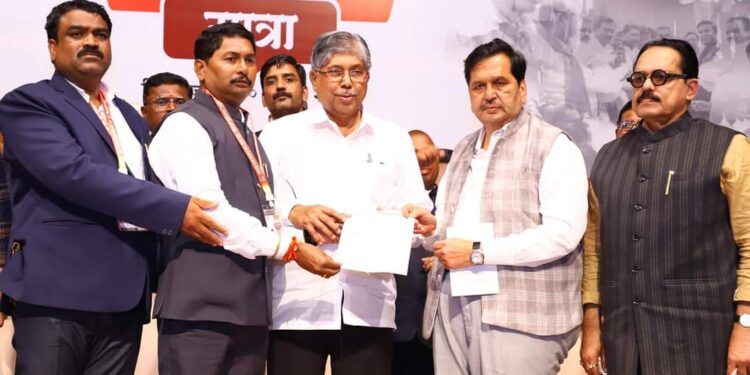 महाविद्यालये आणि आयटीआय संस्थांमध्ये वर्तमानपत्र खरेदीसाठी तरतूद करणार