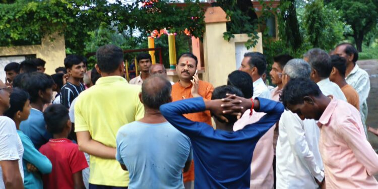 प्रतापराव पाटील ‘अॅक्शन मोड’वर ; नागरिकांच्या समस्या सोडवल्या ‘ऑन द स्पॉट’ !