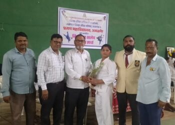 लोहारा येथील विद्यार्थ्यांची जुडो कुस्ती साठी विभागीय पातळीवर निवड