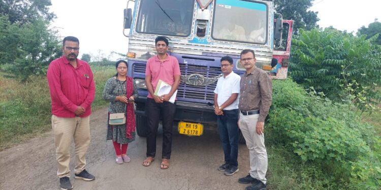 गुजरातमधील बनावट खत कृषी विभाग, जळगावच्या भरारी पथकाने पकडले