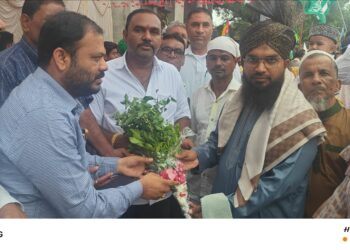 ईद-ए-मिलाद निमित्त मौलाना तजमुल हुसेन यांच्यासह मुस्लिम समाज बांधवांचा प्रतापराव पाटलांनी केला सत्कार !