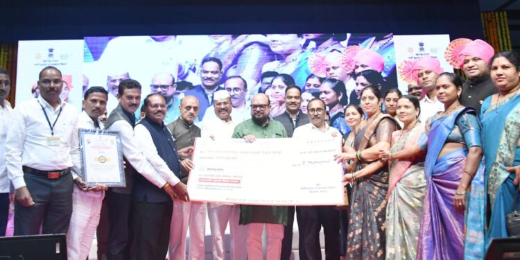 गाव आणि मन कायम स्वच्छ ठेवा – पाणीपुरवठा व स्वच्छता मंत्री गुलाबराव पाटील