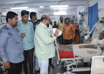 उत्तर महाराष्ट्रातलं सर्वाधिक अत्याधुनिक यंत्रसामुग्रीनी सज्ज रुग्णालय म्हणून ओळख निर्माण होतेय – पालकमंत्री गुलाबराव पाटील