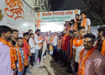 माजी खासदार उन्मेशदादा पाटील यांच्या नेतृत्वात शेकडो कार्यकर्त्यांचा प्रवेश