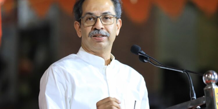 शिवसेना ठाकरे गटाच्या ६५ उमेदवारांची पहिली यादी जाहीर, तगडे उमेदवार उतरवले रिंगणात, कोणाला कुठून संधी वाचा